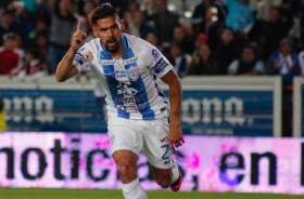 Pachuca golea a Santos