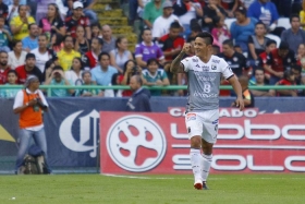 La Fiera goleó a los Rojinegros