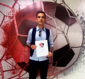Rafa Márquez renovó contrato con Atlas