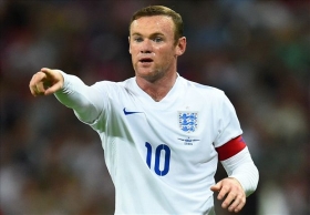 Rooney debería retirarse de la Selección: Shearer