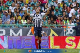 Monterrey gana con triplete de Funes Mori