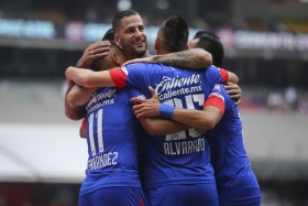 Cruz Azul remonta y gana a Monterrey