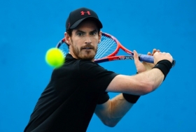 Murray dice que jugará menos para prevenir lesiones