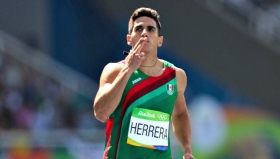 José Carlos Herrera a semifinales de los 200 metros