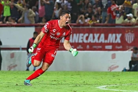 Necaxa se impone 2-1 al América