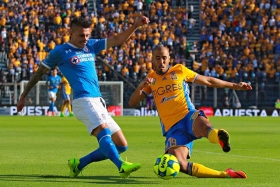 Cruz Azul y Tigres pactan empate