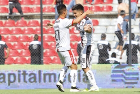 Atlas golea a Querétaro