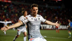 León se instala en la semifinal