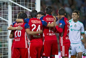 Chivas gana y sube posiciones para liguilla
