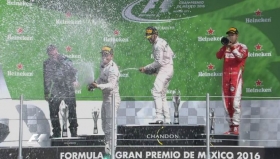 Hamilton gana el GP de México