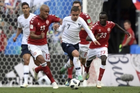 Dinamarca y Francia firman empate para clasificar