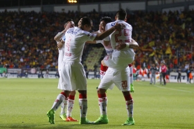 Toluca gana y sigue como líder general