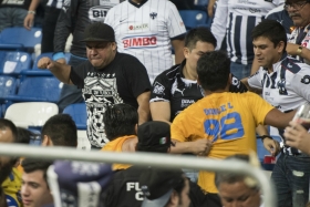 Ridículo; retiran veto a Estadio de Monterrey