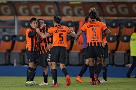 Necaxa elimina al vigente campeón, Pachuca