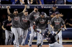 Indios de Cleveland eliminan a los Azulejos
