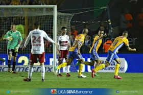 Tigres toma ventaja para la vuelta en Tijuana