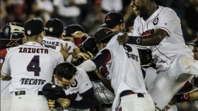Pericos fuera de playoffs