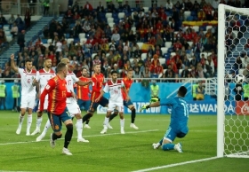 España con el VAR empata a Marruecos