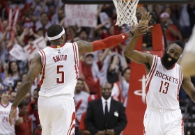 Rockets avanza a la semifinal del Oeste