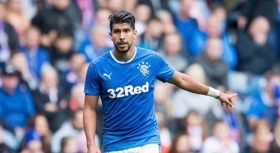 Herrera y &quot;Gullit&quot; pierden en clásico de Escocia