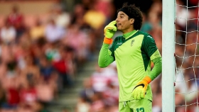 Standard de Ochoa vuelve a ganar