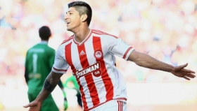 Pulido marca en la goleada del Olympiacos