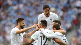 Francia a semifinal; eliminó a Uruguay