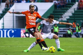 Jaguares y León dividen puntos