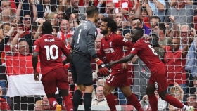 Liverpool golea al West Ham de &quot;Chicharito&quot;