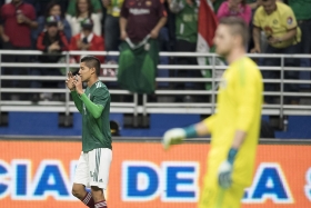 El TRI vence a Bosnia por la mínima