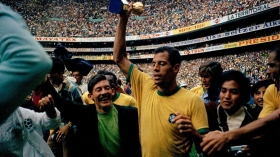 Muere Carlos Alberto Torres