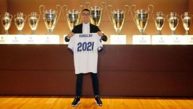 Cristiano renovó contrato con el Madrid