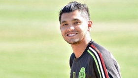 &quot;Tecatito&quot; Corona gol del año en Concacaf