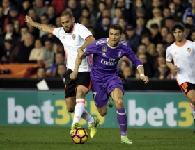 R Madrid pierde y se queda con 52 unidades