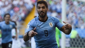 Suárez llegó a su partido 100 con Uruguay